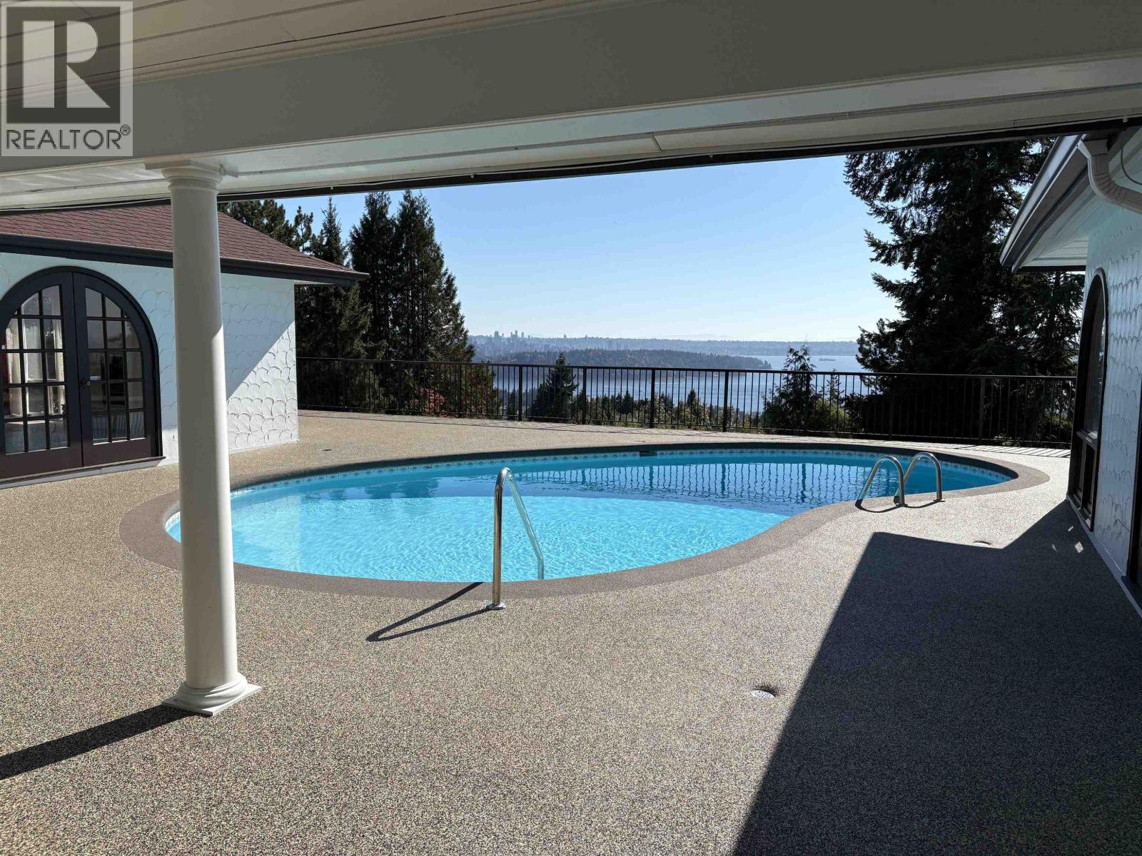 1355 Tyrol Road, West Vancouver, British Columbia  V7S 2L5 - Photo 4 - R3167411