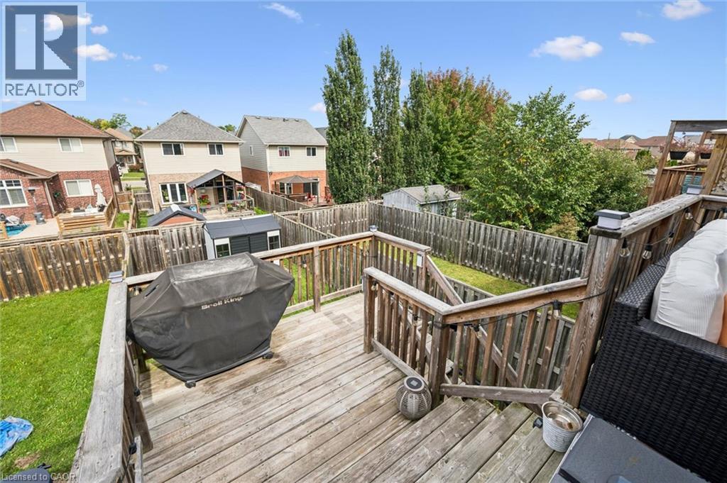 915 Zeller Crescent, Kitchener, Ontario  N2A 0C7 - Photo 35 - 40865966