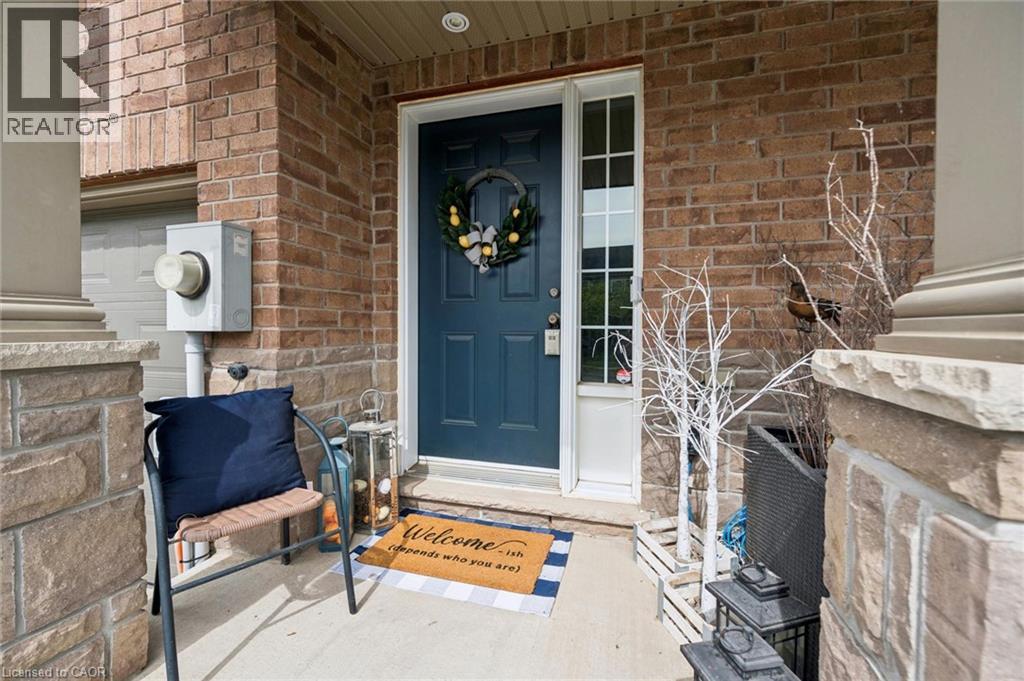 915 Zeller Crescent, Kitchener, Ontario  N2A 0C7 - Photo 5 - 40865966
