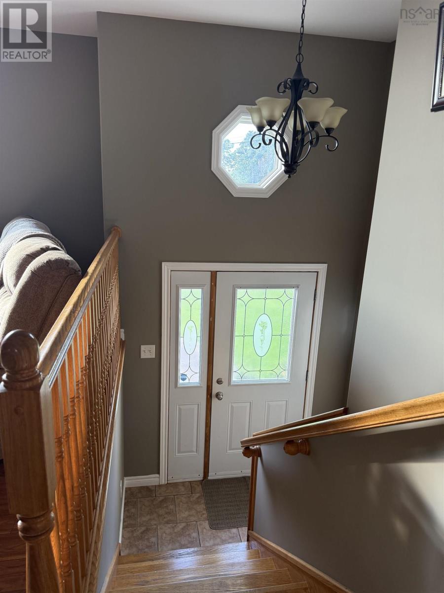 96 Green Street photo 3