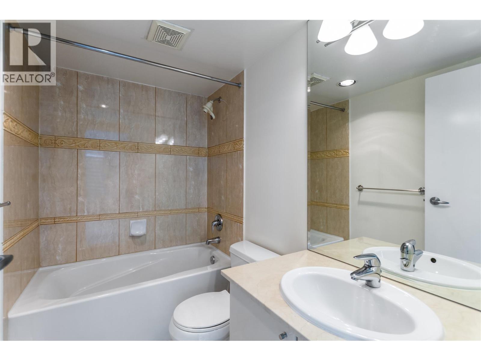 2206 1328 W PENDER STREET photo 16