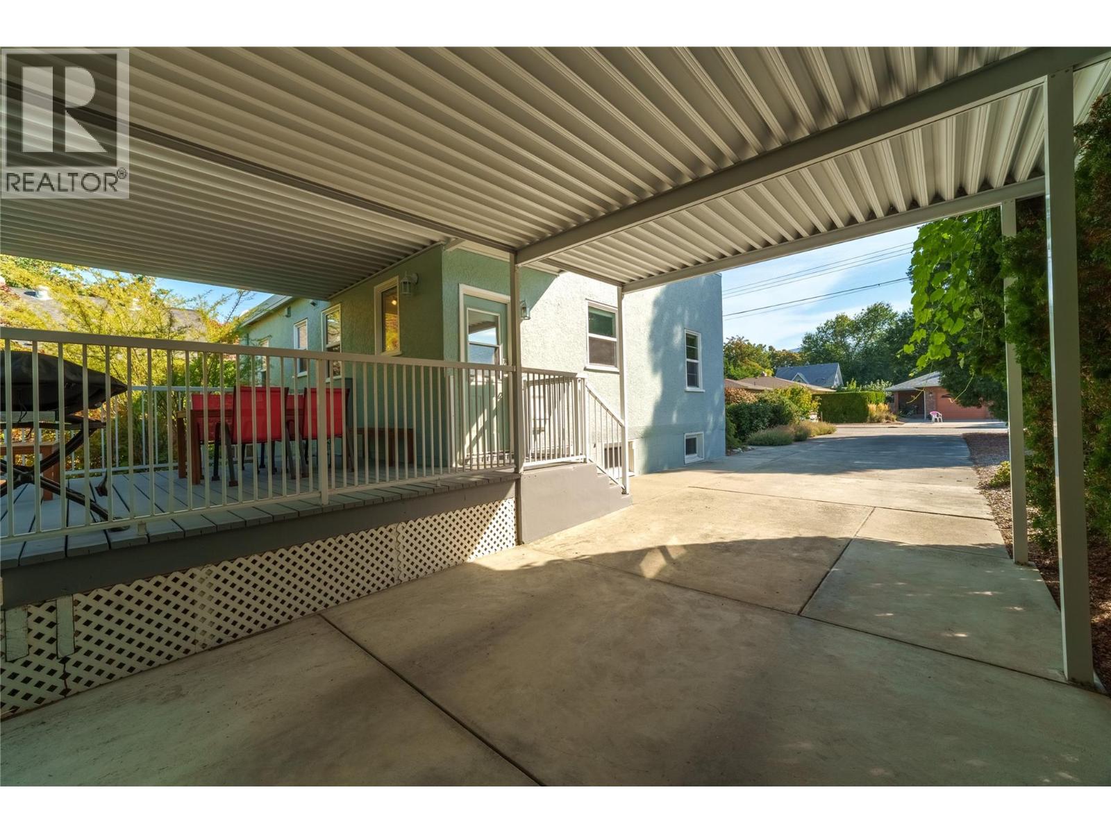 913 Moosejaw Street, Penticton, British Columbia  V2A 5T5 - Photo 29 - 10401161