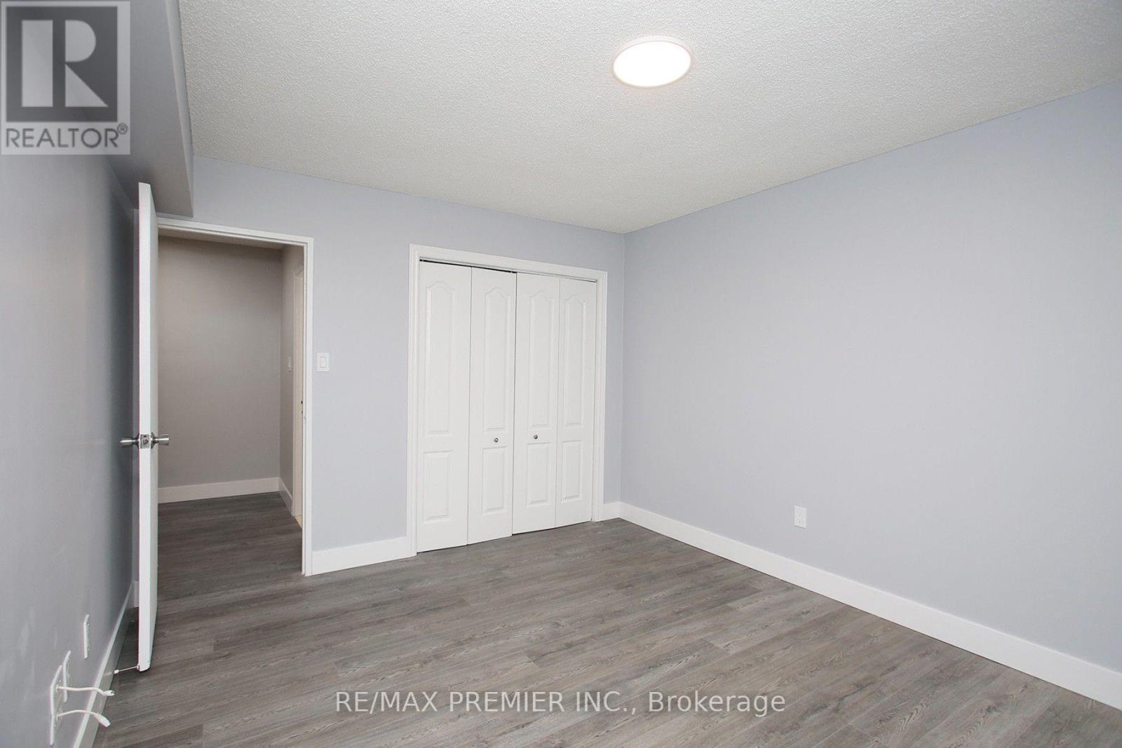 1909 - 390 Dixon Road, Toronto, Ontario  M9R 1T4 - Photo 17 - W13820580
