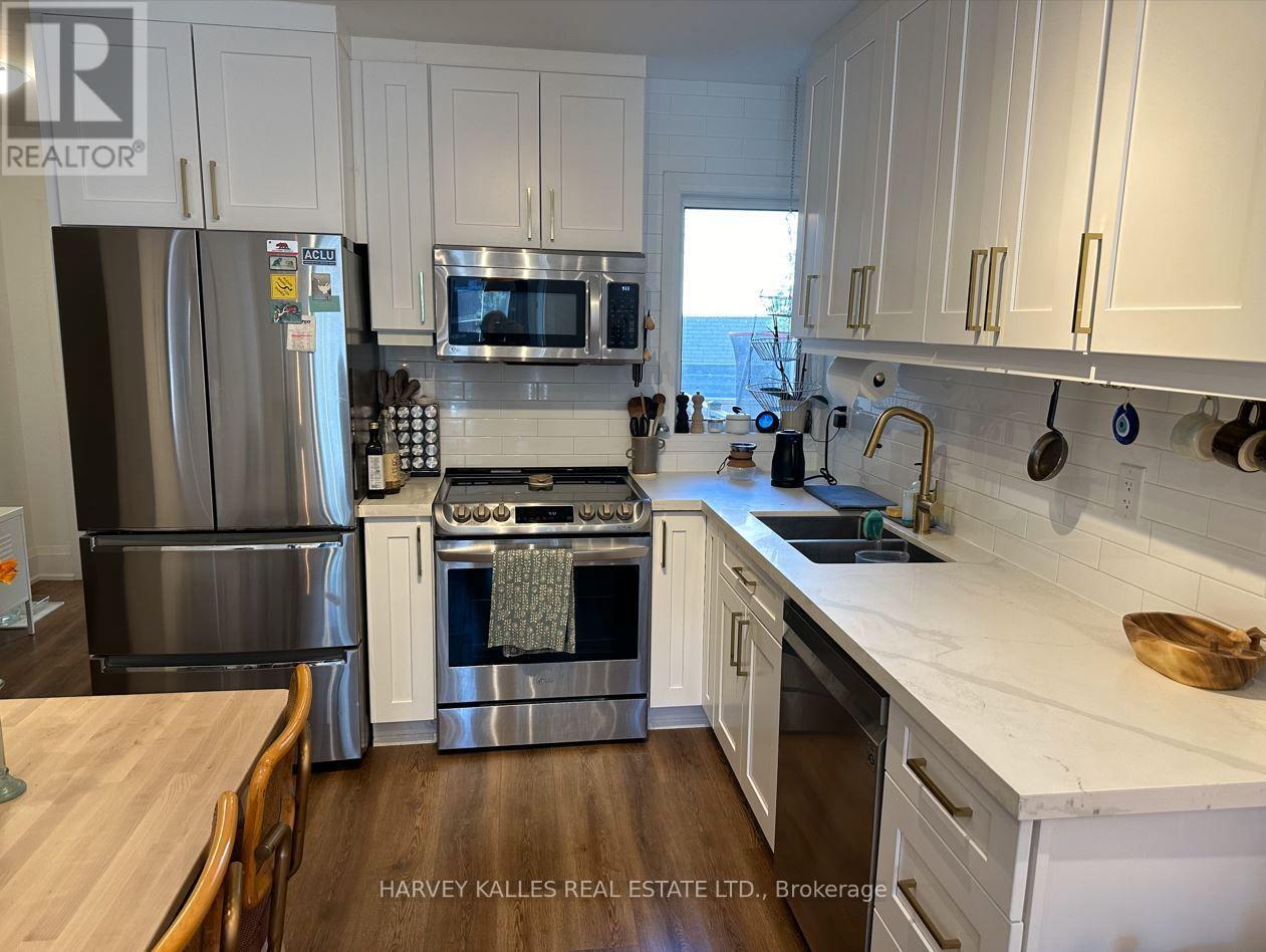 1 - 976 Shaw Street, Toronto, Ontario  M6G 3M7 - Photo 13 - W13820614