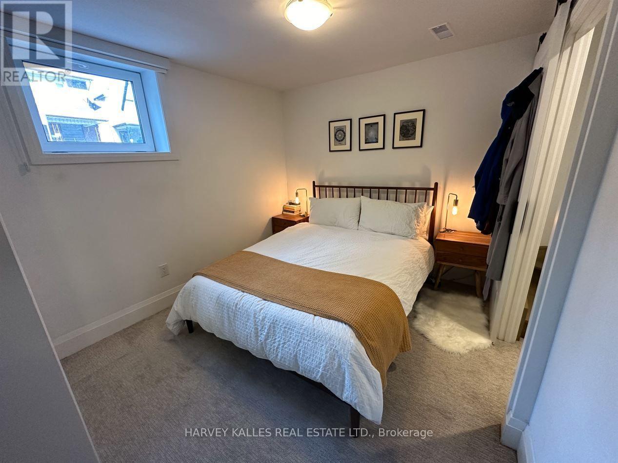 1 - 976 Shaw Street, Toronto, Ontario  M6G 3M7 - Photo 15 - W13820614