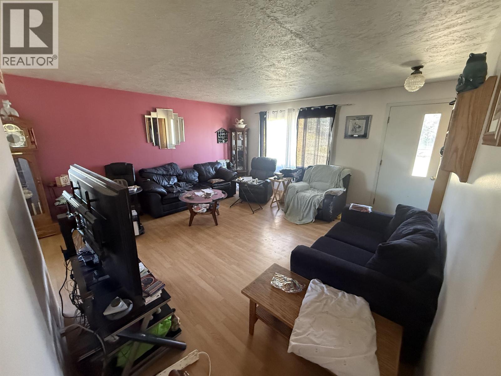 10216 106 Street, Fort St. John, British Columbia V1J 4E8 - Photo 3 - R3168907