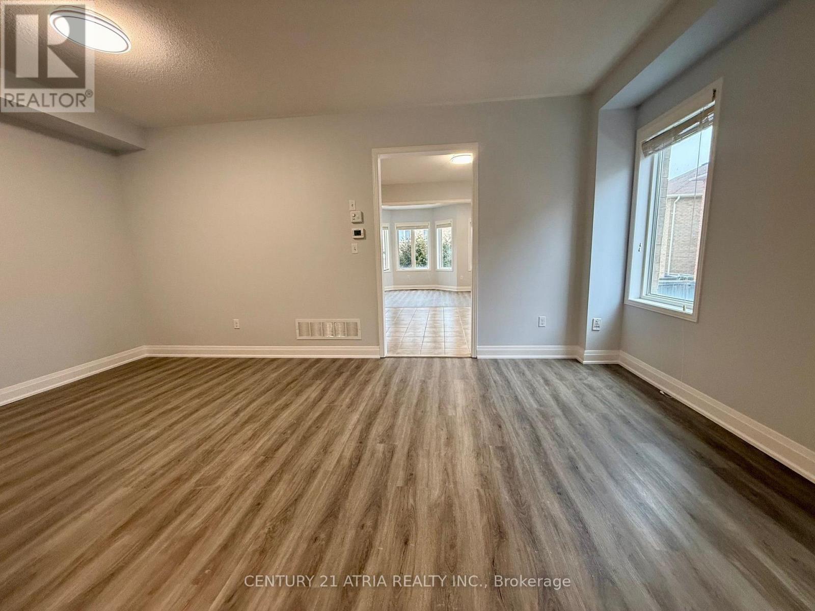 1268 Blencowe Crescent, Newmarket, Ontario  L3X 0C4 - Photo 5 - N13818870