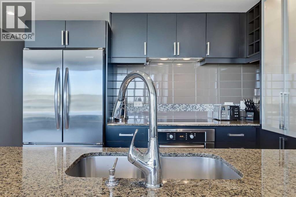 1604, 888 4 Avenue SW, Calgary, Alberta  T2P 0V2 - Photo 3 - A2346313