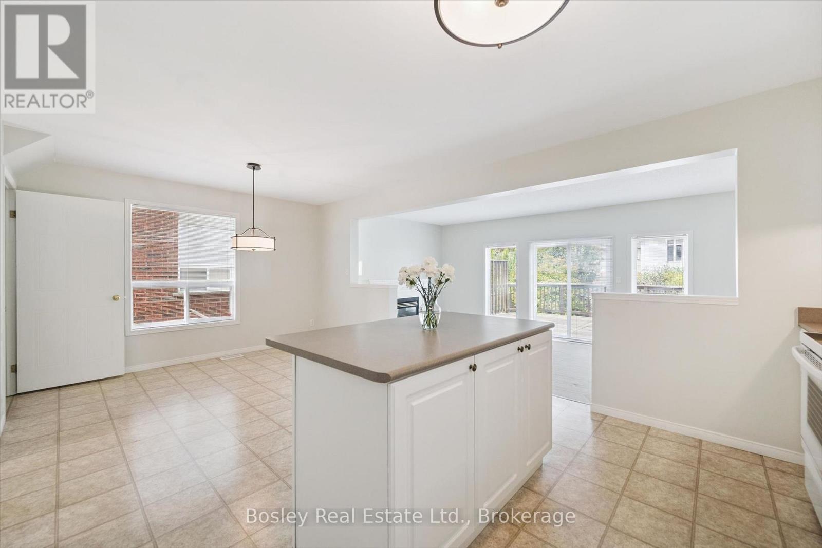 526 Thornview Place, Waterloo, Ontario  N2T 2V9 - Photo 12 - X13817412