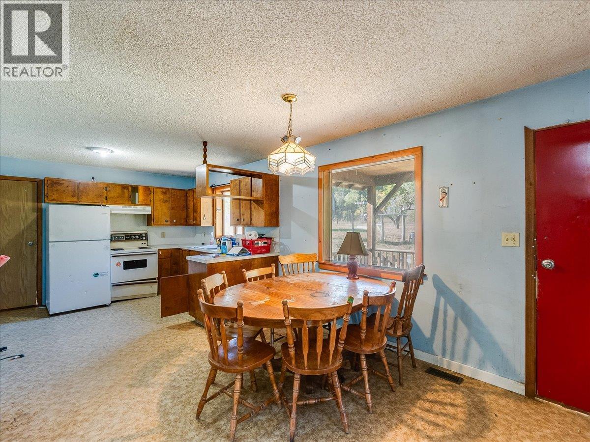 3168 Pass Creek Road, Crescent Valley, British Columbia V0G 1H0 - Photo 10 - 10401618