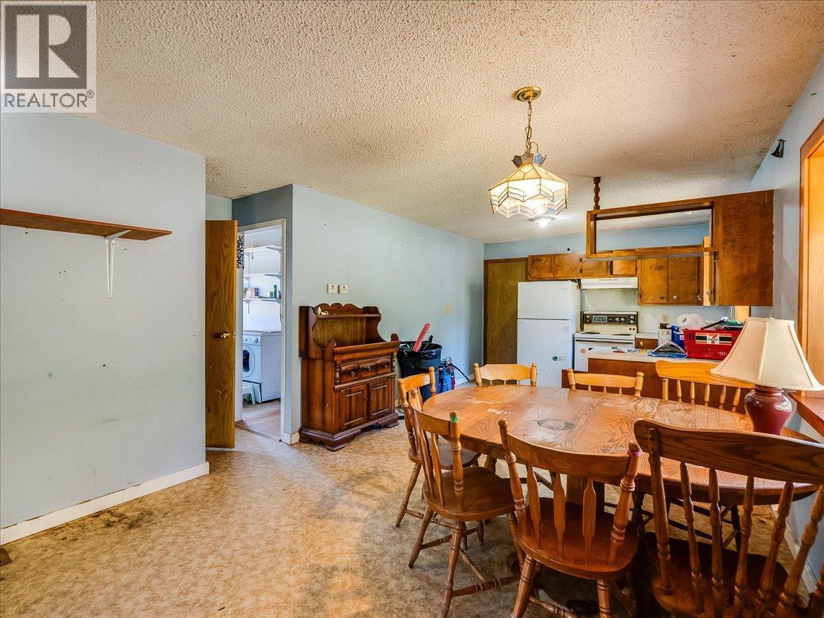 3168 Pass Creek Road, Crescent Valley, British Columbia V0G 1H0 - Photo 8 - 10401618