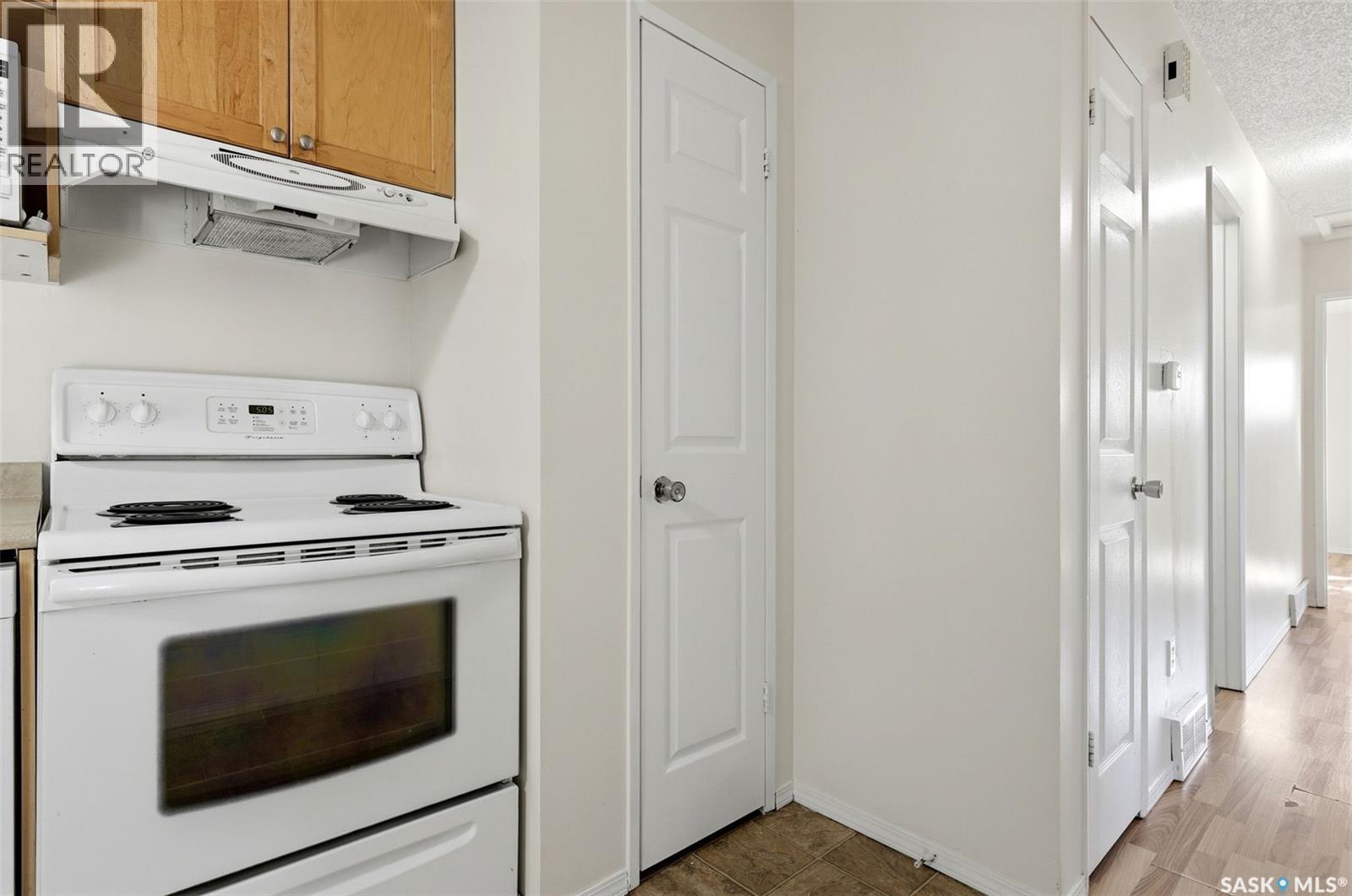 185 Thomson Avenue, Regina, Saskatchewan  S4N 5L2 - Photo 10 - SK049267