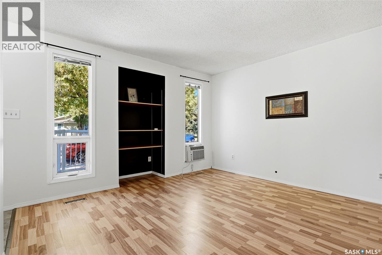 185 Thomson Avenue, Regina, Saskatchewan  S4N 5L2 - Photo 4 - SK049267