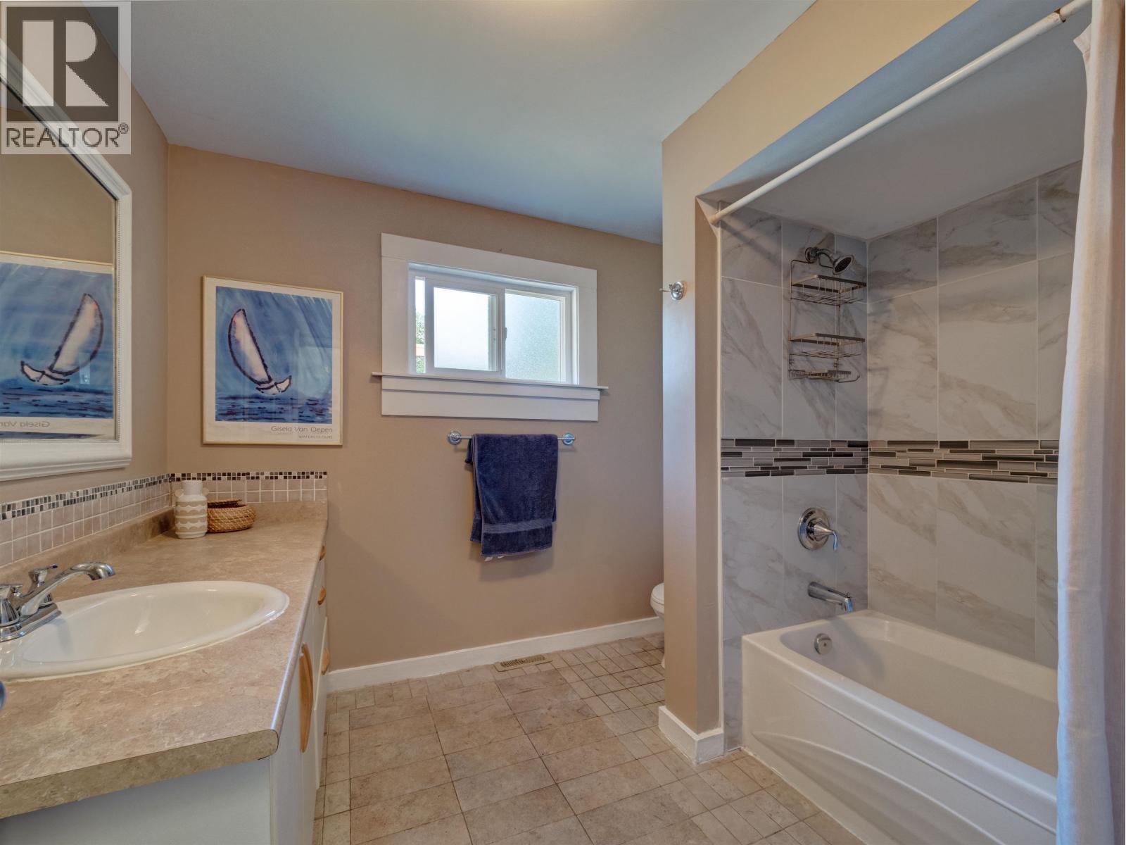 5582 Emerson Road, Sechelt, British Columbia V7Z 0R8 - Photo 20 - R3167462