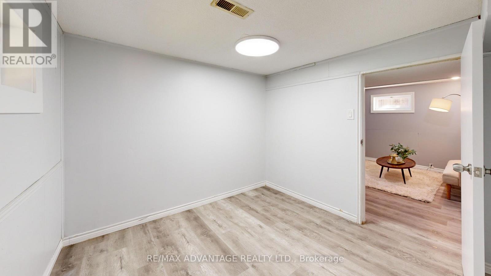 9 Camelot Crescent, London East, Ontario  N5V 3L4 - Photo 33 - X13820904