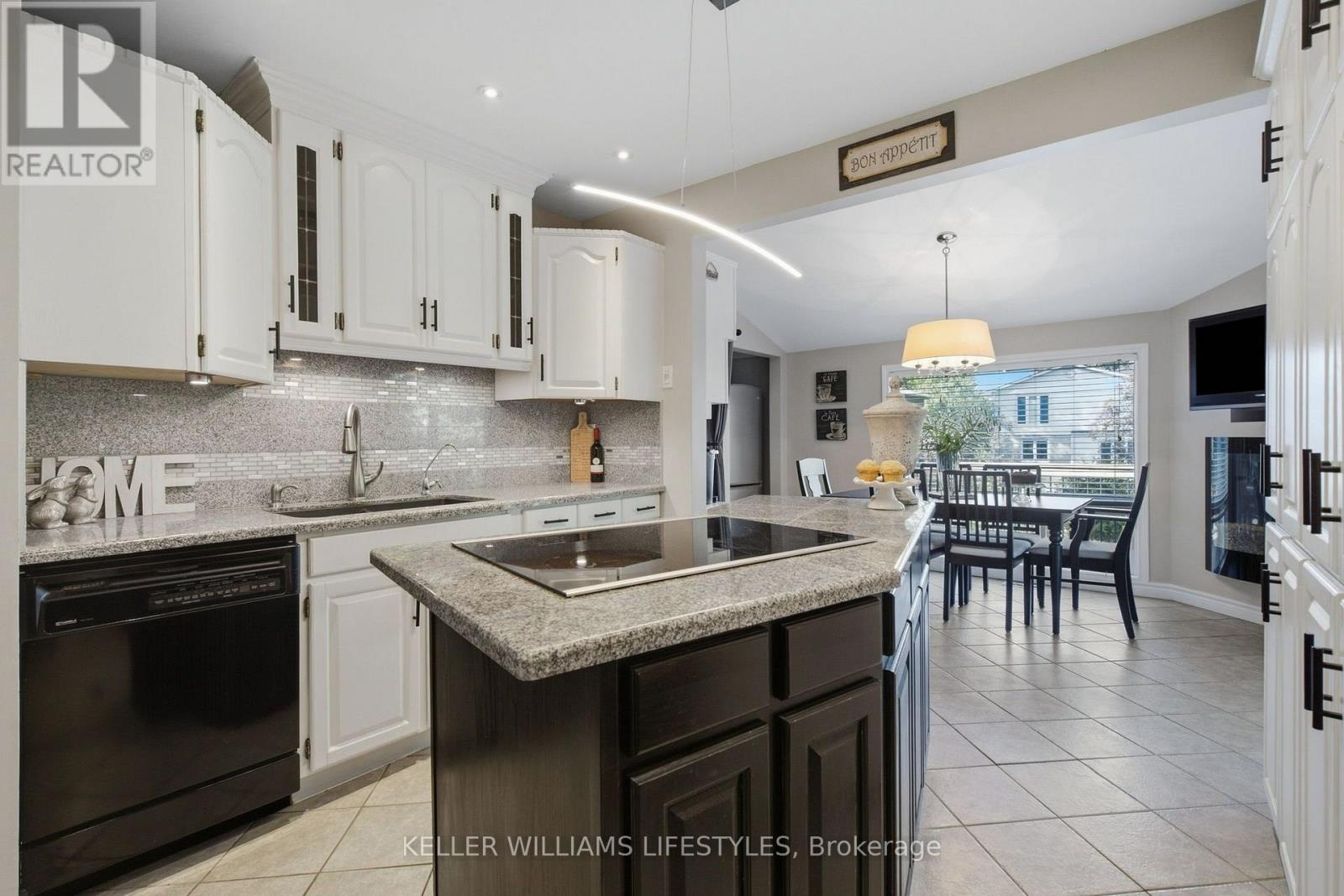151 Brixham Crescent, London South, Ontario  N6K 1K9 - Photo 3 - X13820912