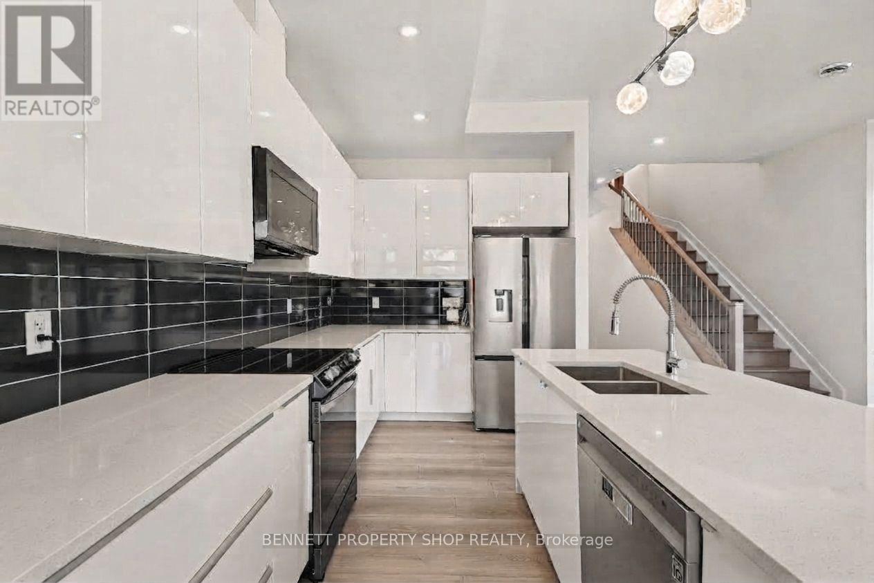 133 Duford Street, Ottawa, Ontario  K1L 6Z5 - Photo 4 - X13820666