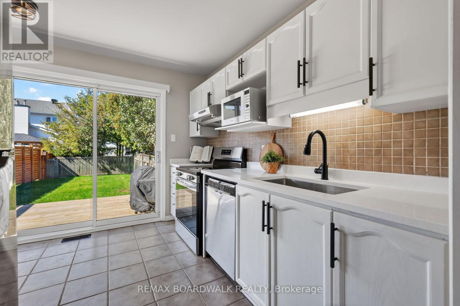 254 Stoneway Drive, Ottawa, Ontario  K2G 6A8 - Photo 13 - X13820806