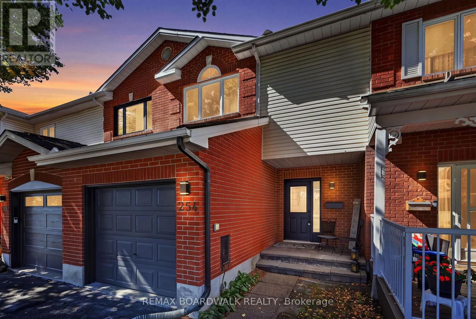 254 Stoneway Drive, Ottawa, Ontario  K2G 6A8 - Photo 3 - X13820806