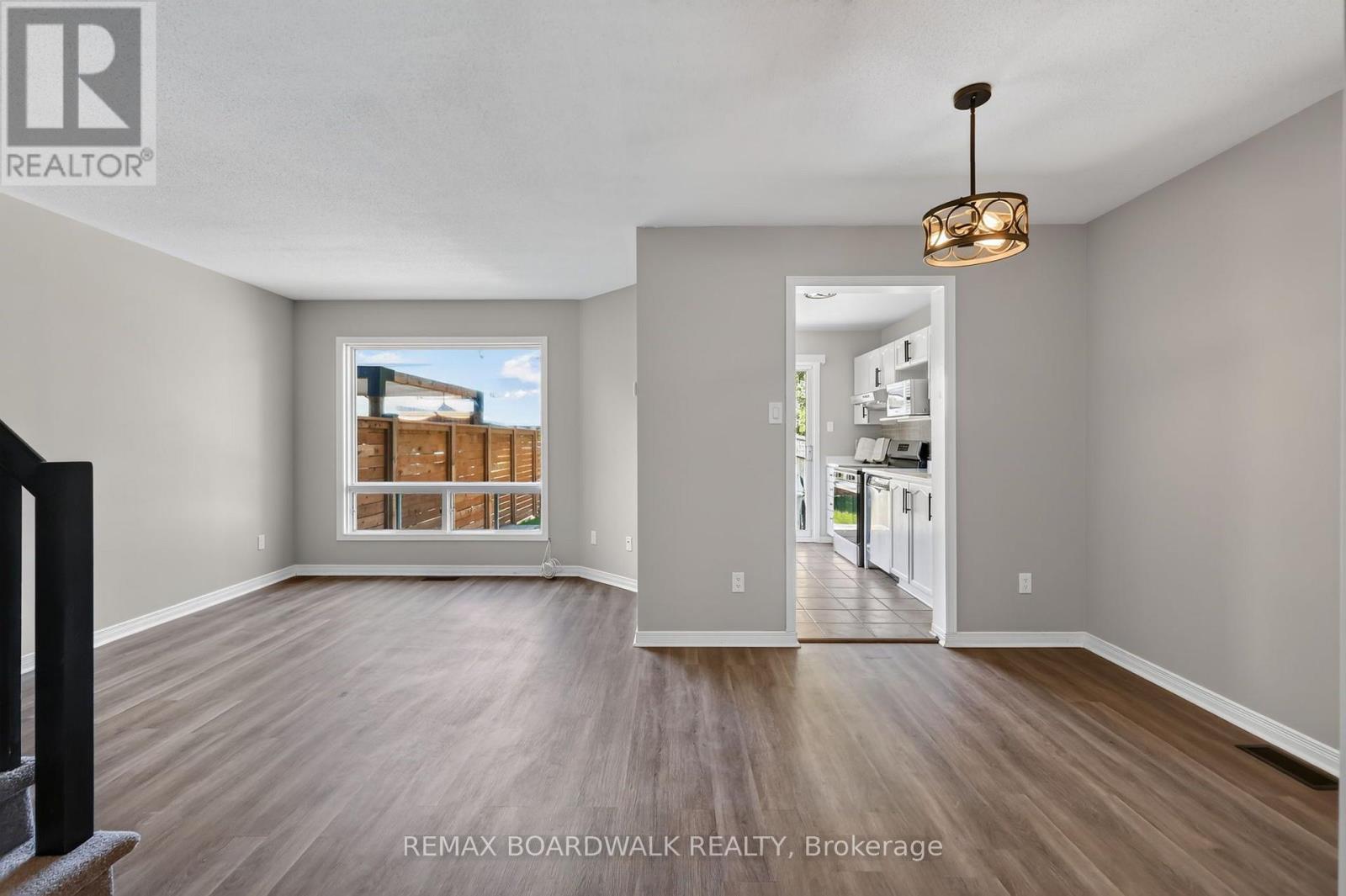 254 Stoneway Drive, Ottawa, Ontario  K2G 6A8 - Photo 9 - X13820806