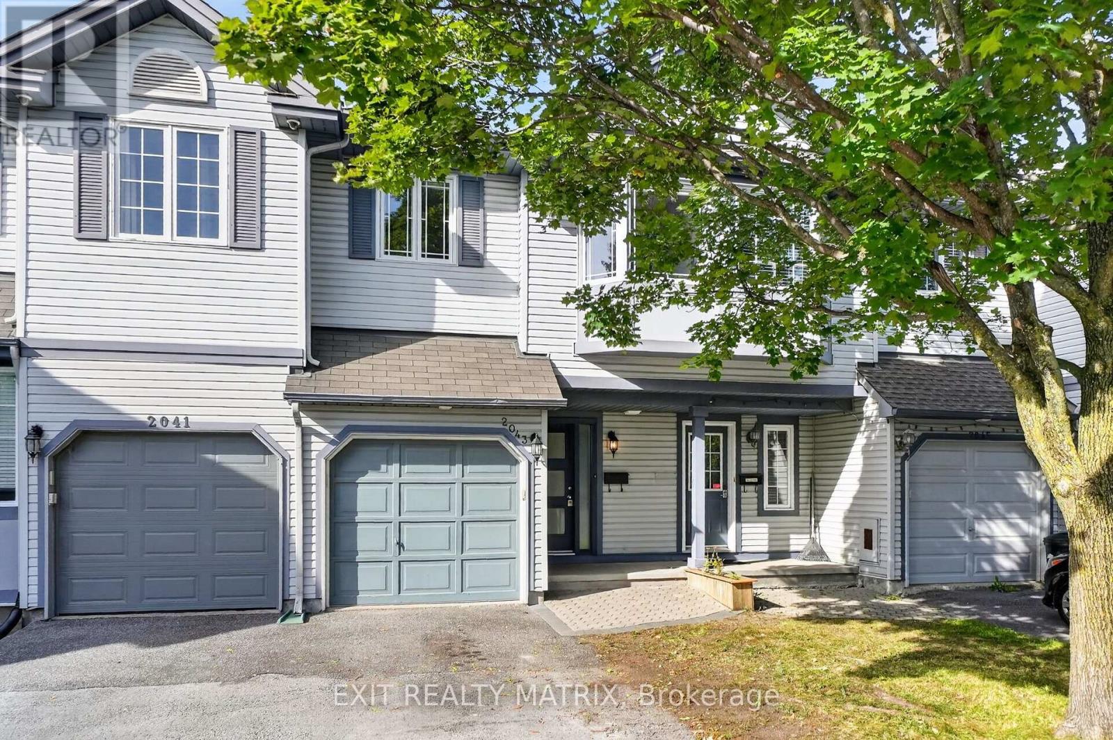 2043 Avenue O, Ottawa, Ontario  K1G 0B1 - Photo 2 - X13820850