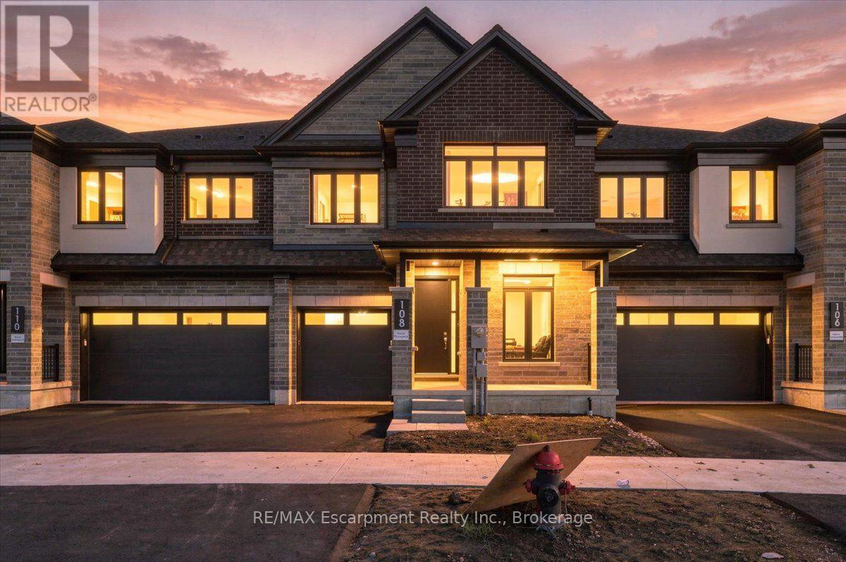 108 Valley Trail Place, Hamilton, Ontario  L8B 2A2 - Photo 2 - X13820868