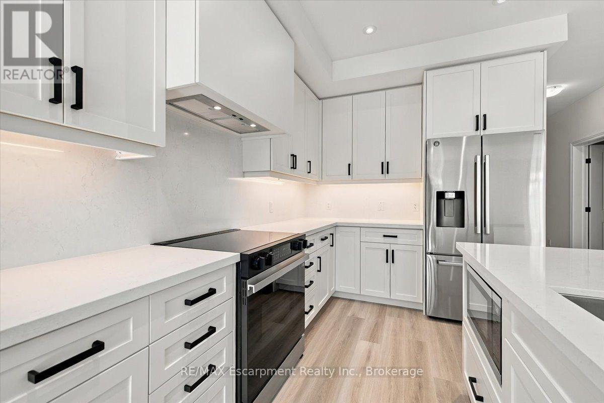 108 Valley Trail Place, Hamilton, Ontario  L8B 2A2 - Photo 22 - X13820868