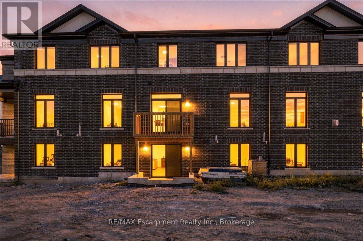 108 Valley Trail Place, Hamilton, Ontario  L8B 2A2 - Photo 44 - X13820868