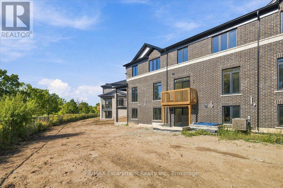 108 Valley Trail Place, Hamilton, Ontario  L8B 2A2 - Photo 46 - X13820868