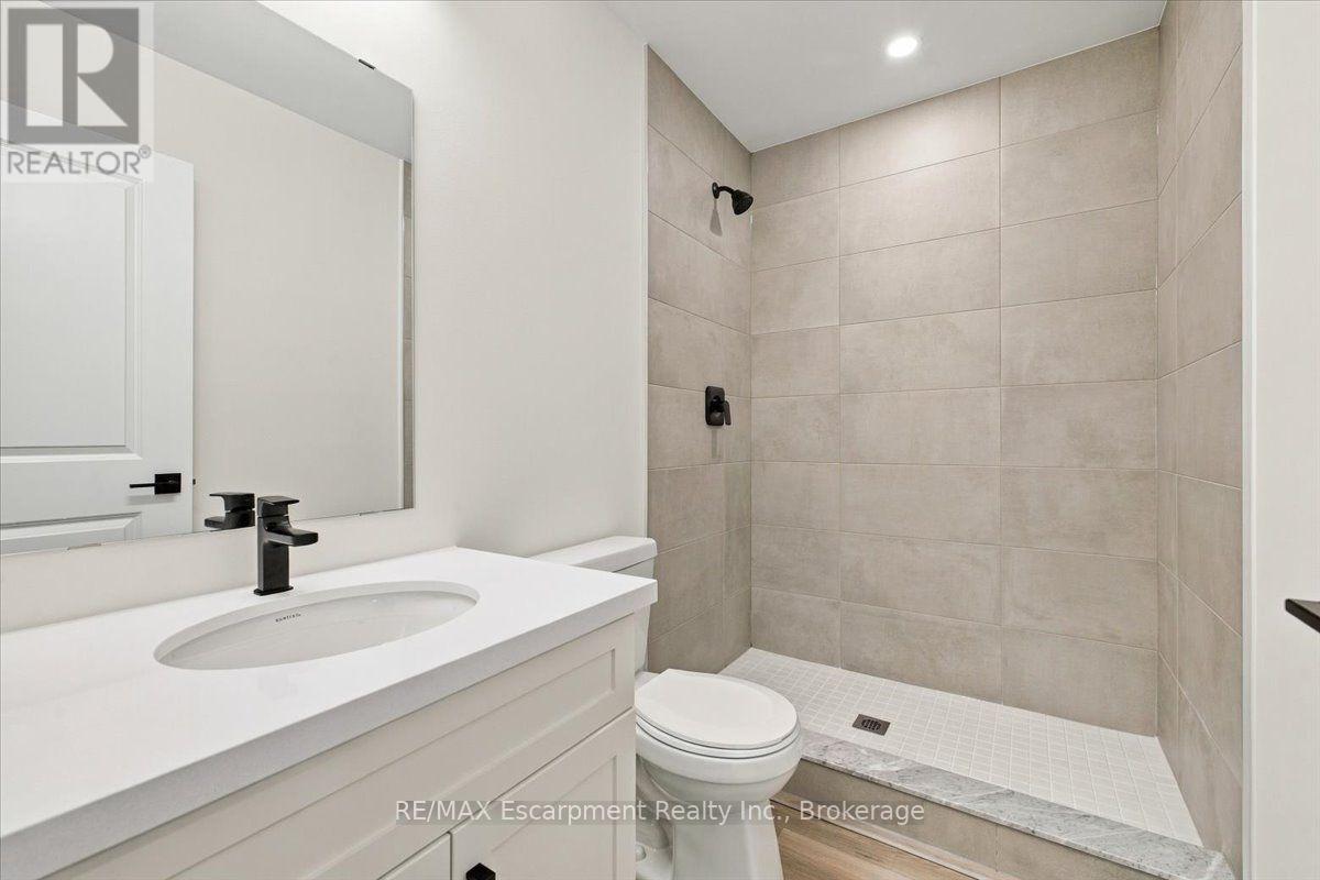 108 Valley Trail Place, Hamilton, Ontario  L8B 2A2 - Photo 9 - X13820868
