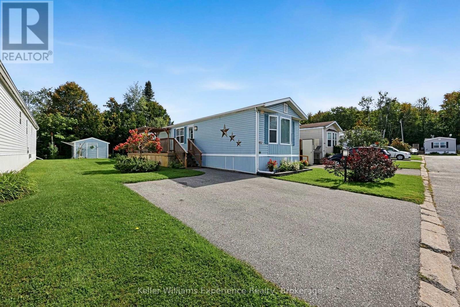 4052 Ash Crescent, Severn, Ontario  L3V 6H4 - Photo 2 - S13820646
