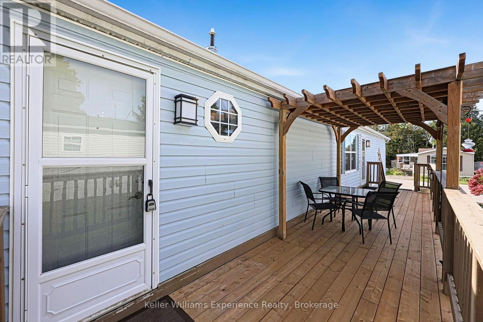 4052 Ash Crescent, Severn, Ontario  L3V 6H4 - Photo 21 - S13820646