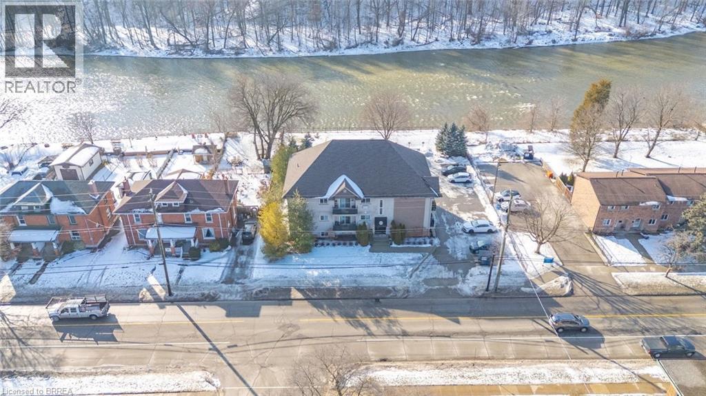 36 WILLOW Street, Paris, Ontario
