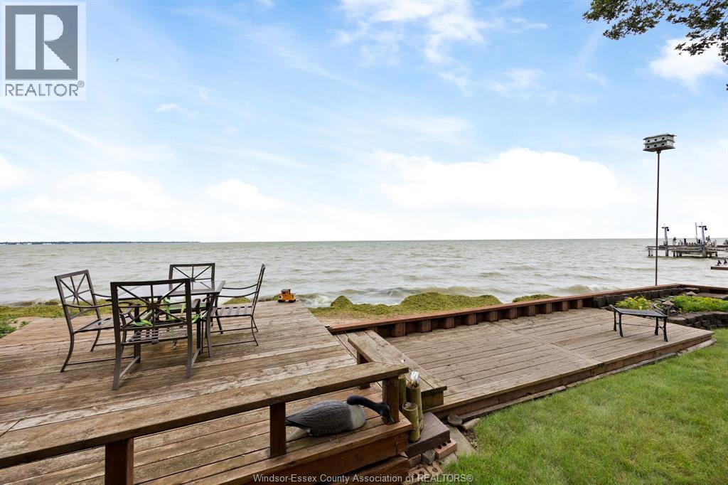 13122 Riverside Drive East, Tecumseh, Ontario  N8N 2M7 - Photo 23 - 26023414