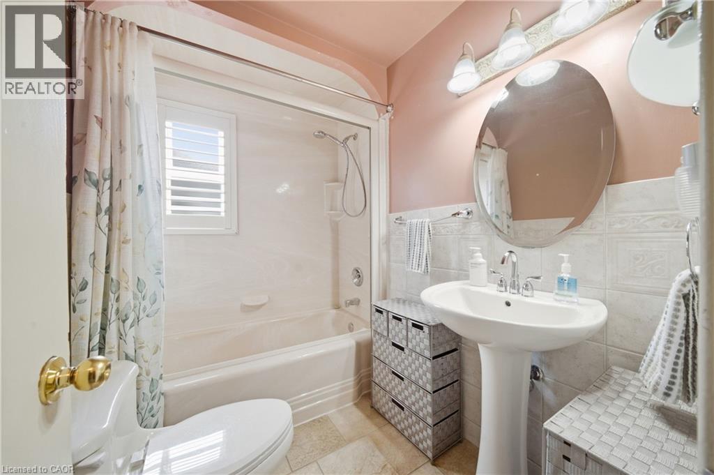 33 The Strand Avenue, Brantford, Ontario  N3R 1Z2 - Photo 17 - 40865059