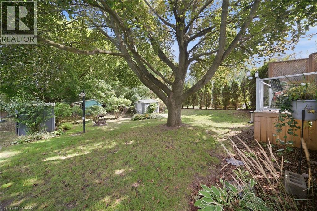 33 The Strand Avenue, Brantford, Ontario  N3R 1Z2 - Photo 29 - 40865059