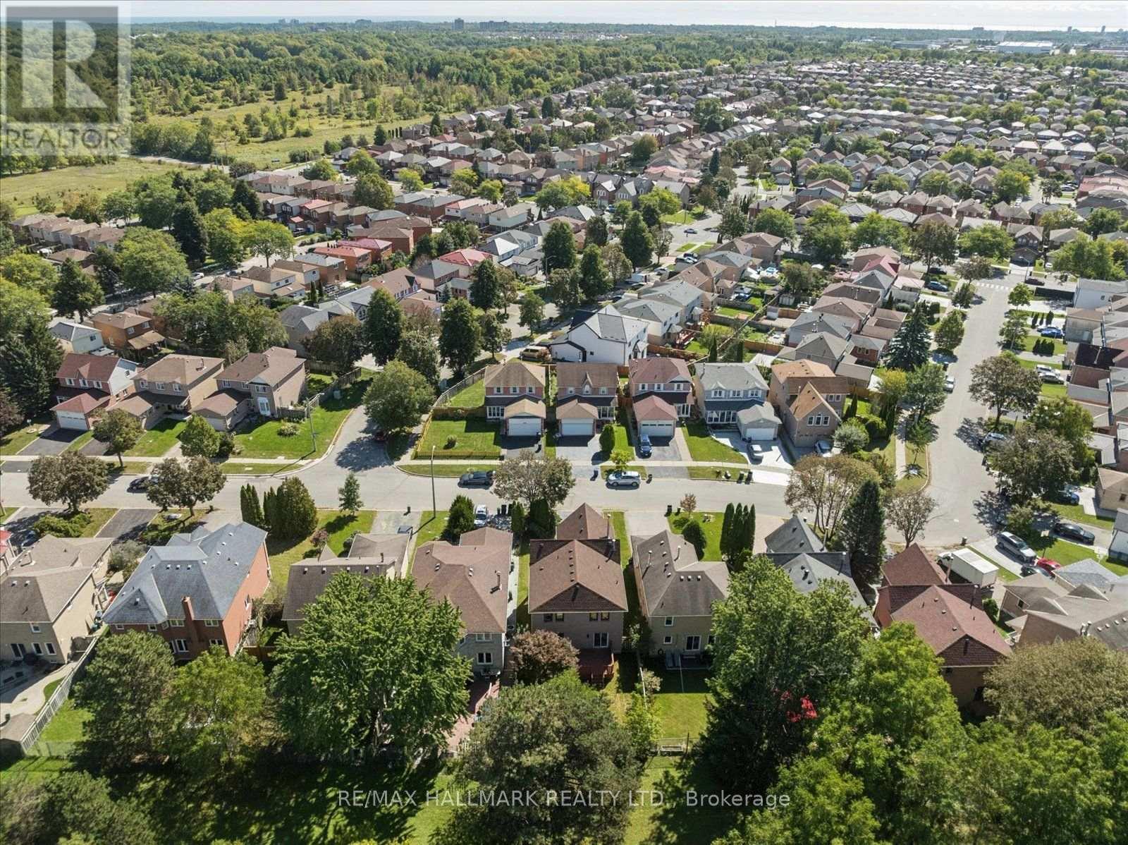 32 Valley Centre Drive, Toronto, Ontario  M1X 1L3 - Photo 45 - E13820822