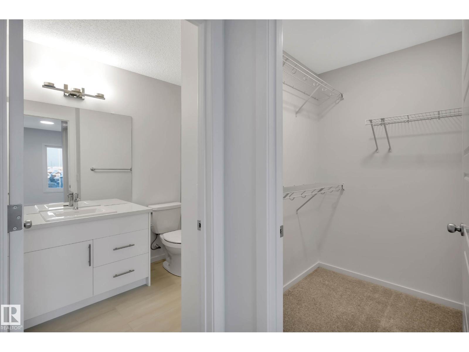 5239 - 5245 21A AV SW SW