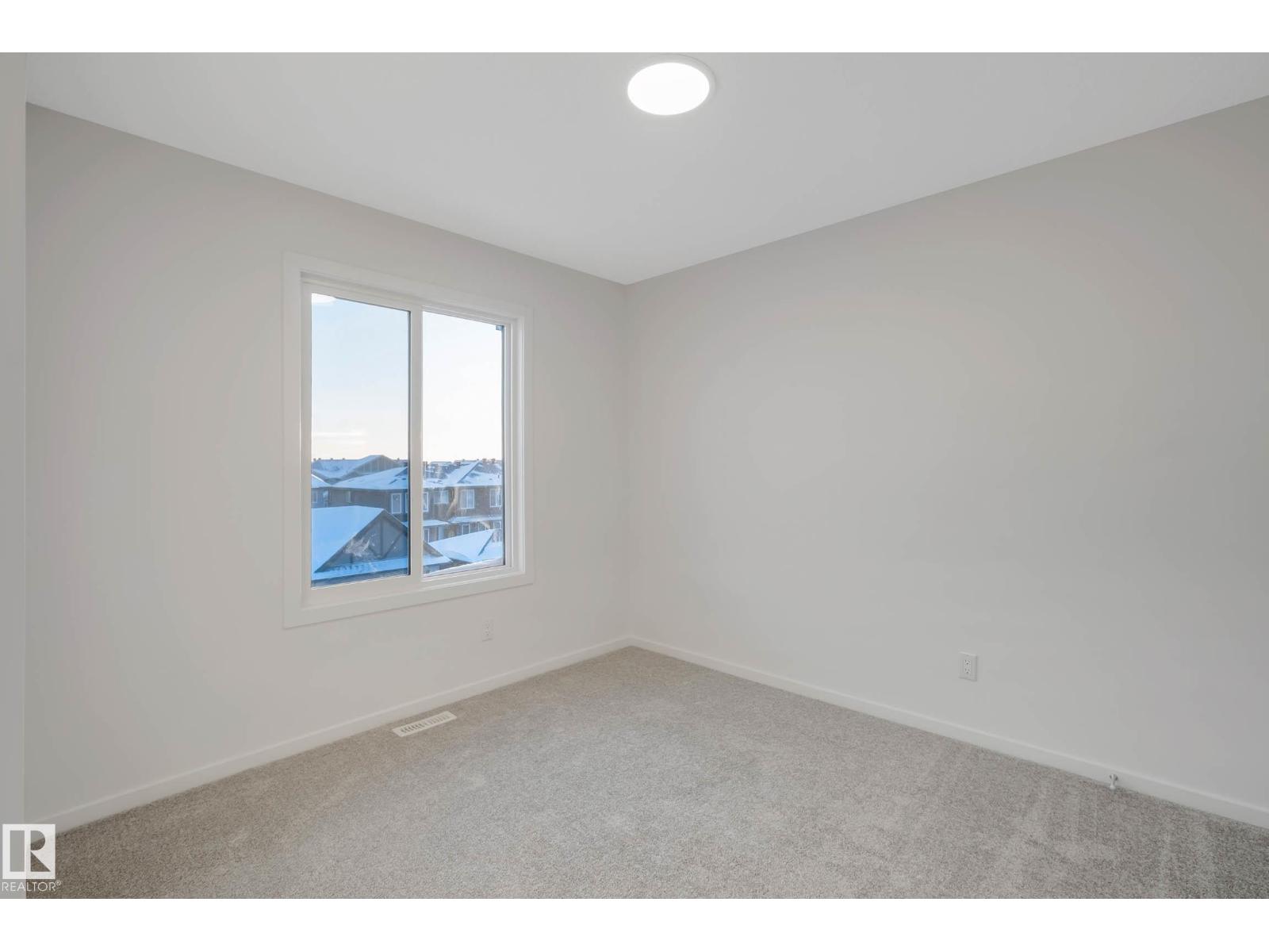 5239 - 5245 21A AV SW SW