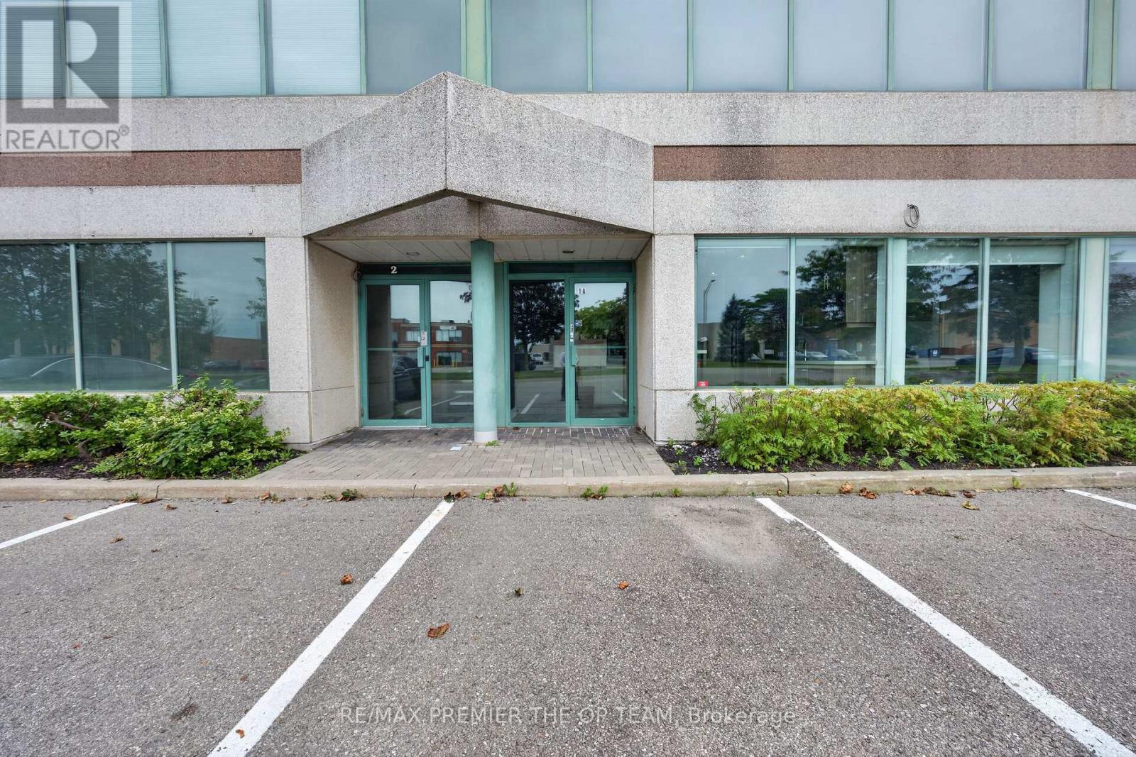 1 & 1A UPPER - 2900 LANGSTAFF ROAD, Vaughan, Ontario