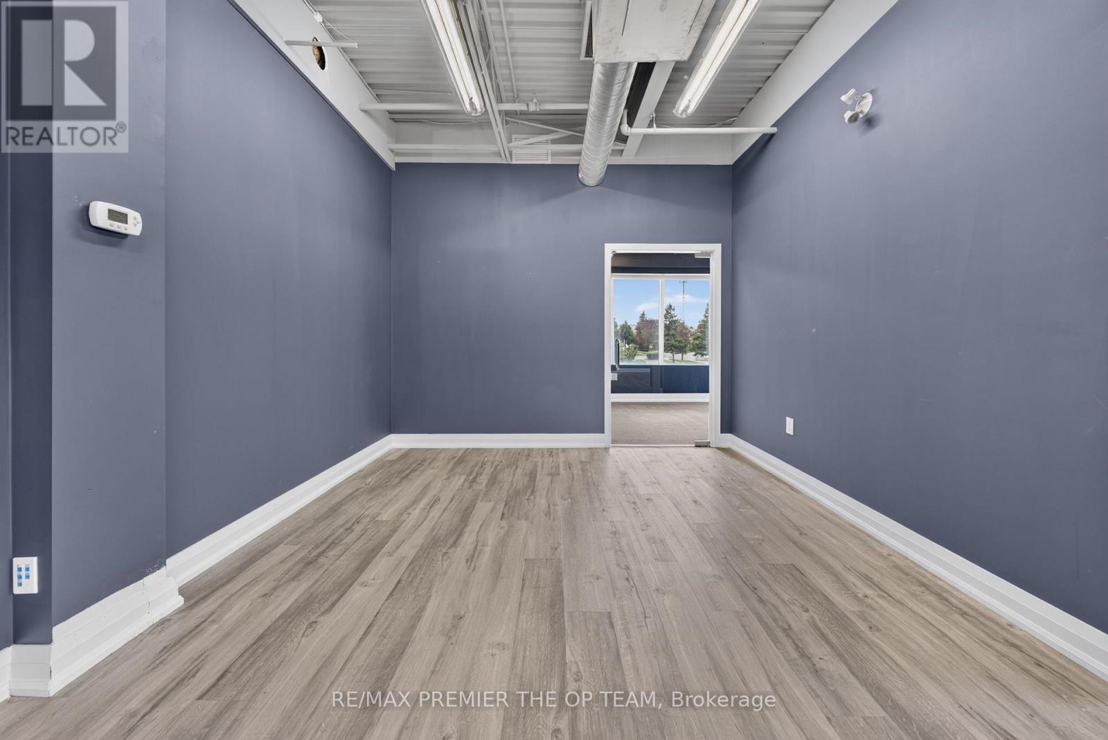 1 & 1a Upper - 2900 Langstaff Road, Vaughan, Ontario  L4K 4R9 - Photo 10 - N13820814