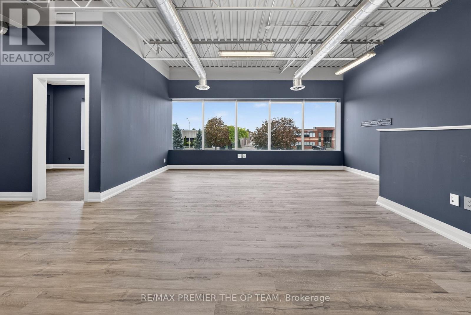 1 & 1a Upper - 2900 Langstaff Road, Vaughan, Ontario  L4K 4R9 - Photo 5 - N13820814