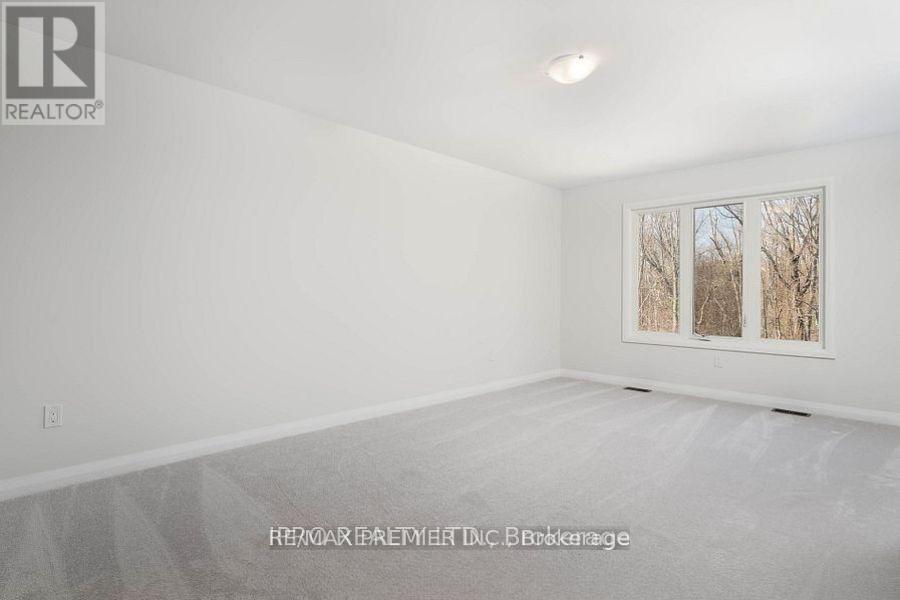 Main Floor - 1038 Hardy Way, Innisfil (Lefroy), Ontario  L0L 1W0 - Photo 19 - N13820882