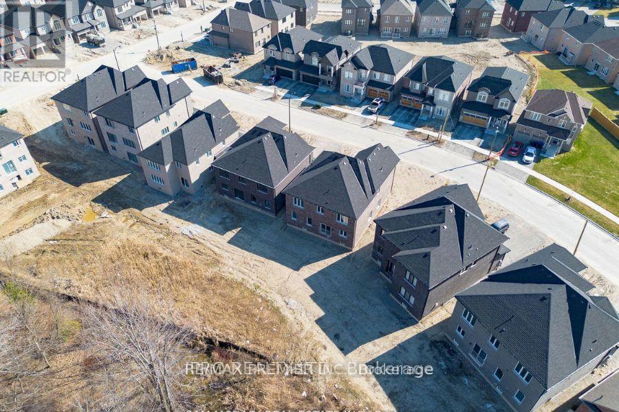 Main Floor - 1038 Hardy Way, Innisfil (Lefroy), Ontario  L0L 1W0 - Photo 23 - N13820882
