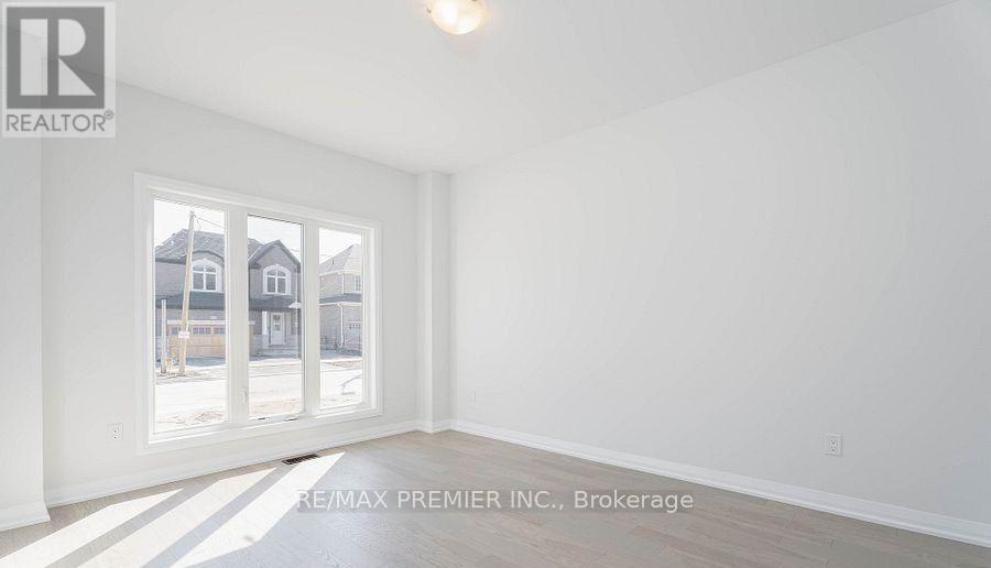 Main Floor - 1038 Hardy Way, Innisfil (Lefroy), Ontario  L0L 1W0 - Photo 6 - N13820882