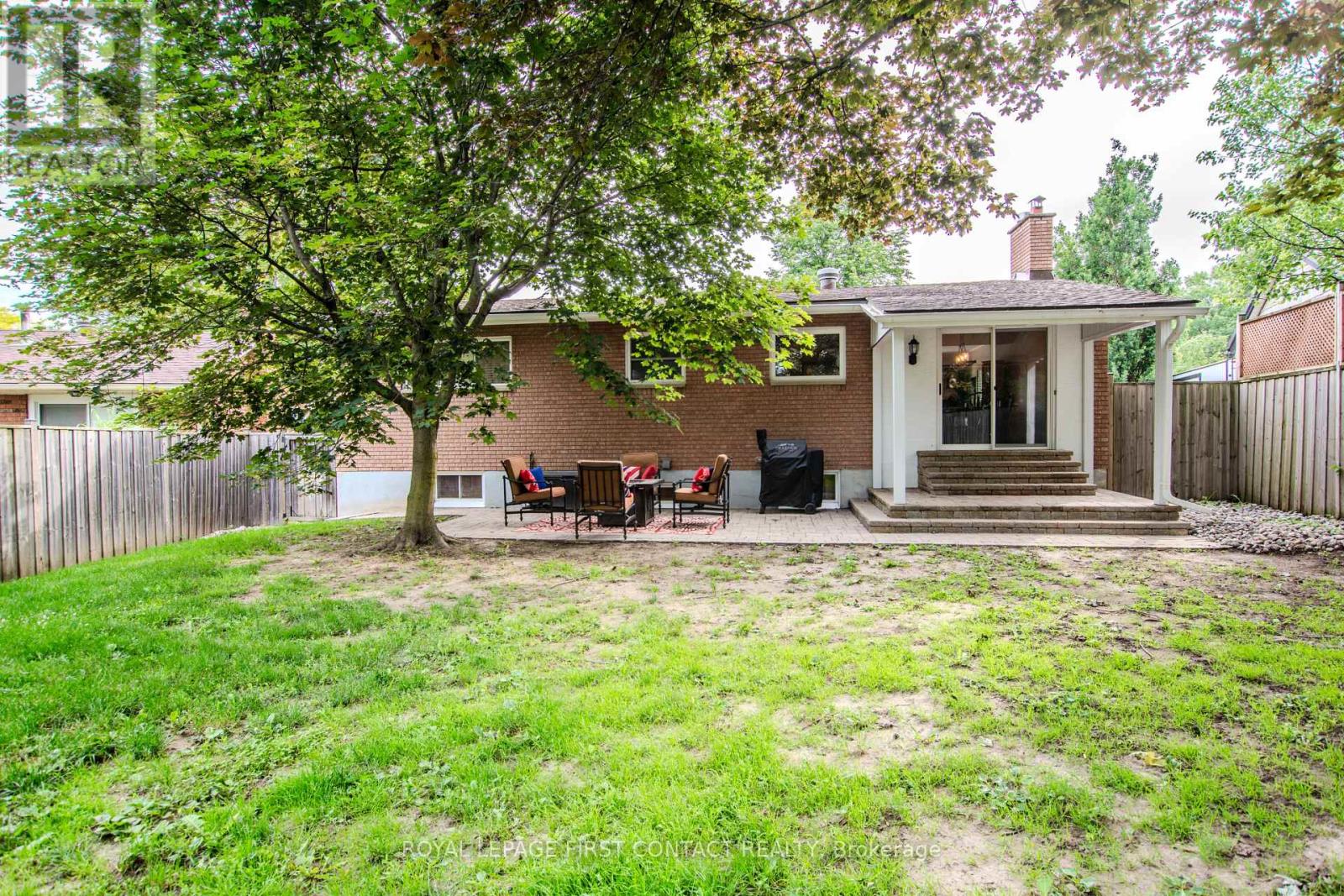 27 Tower Crescent, Barrie (Allandale Heights), Ontario  L4N 2V3 - Photo 33 - S13820696