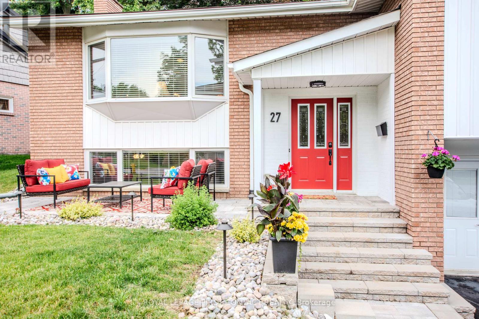 27 Tower Crescent, Barrie (Allandale Heights), Ontario  L4N 2V3 - Photo 6 - S13820696