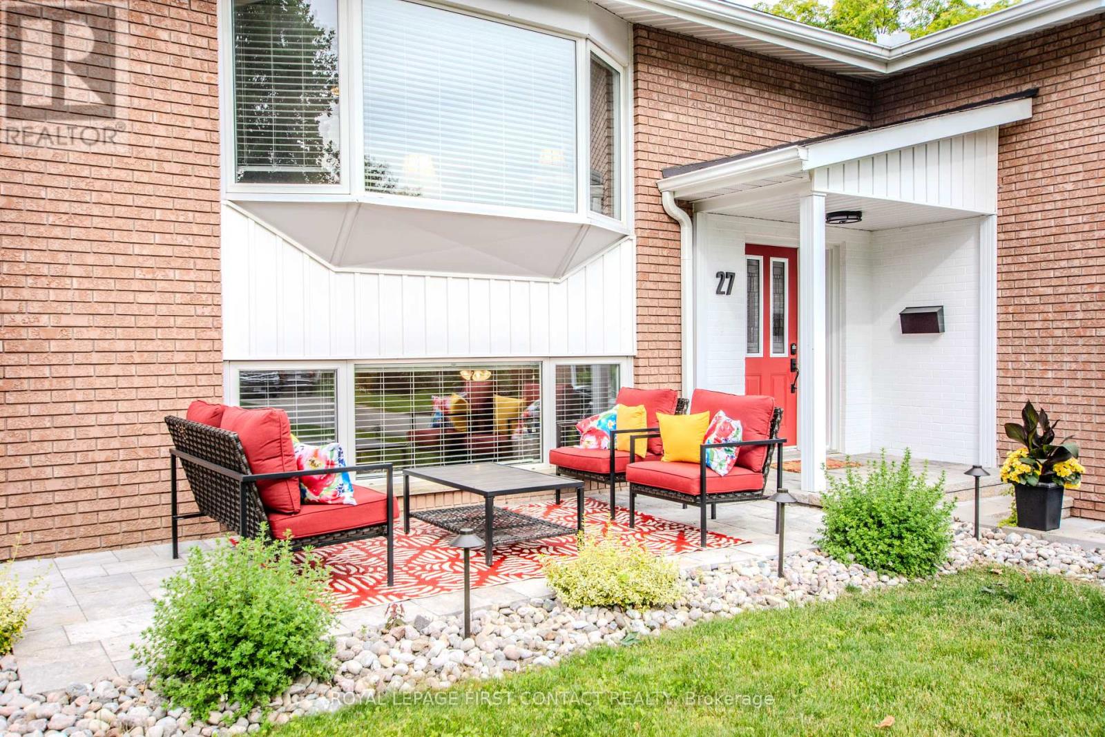 27 Tower Crescent, Barrie (Allandale Heights), Ontario  L4N 2V3 - Photo 7 - S13820696
