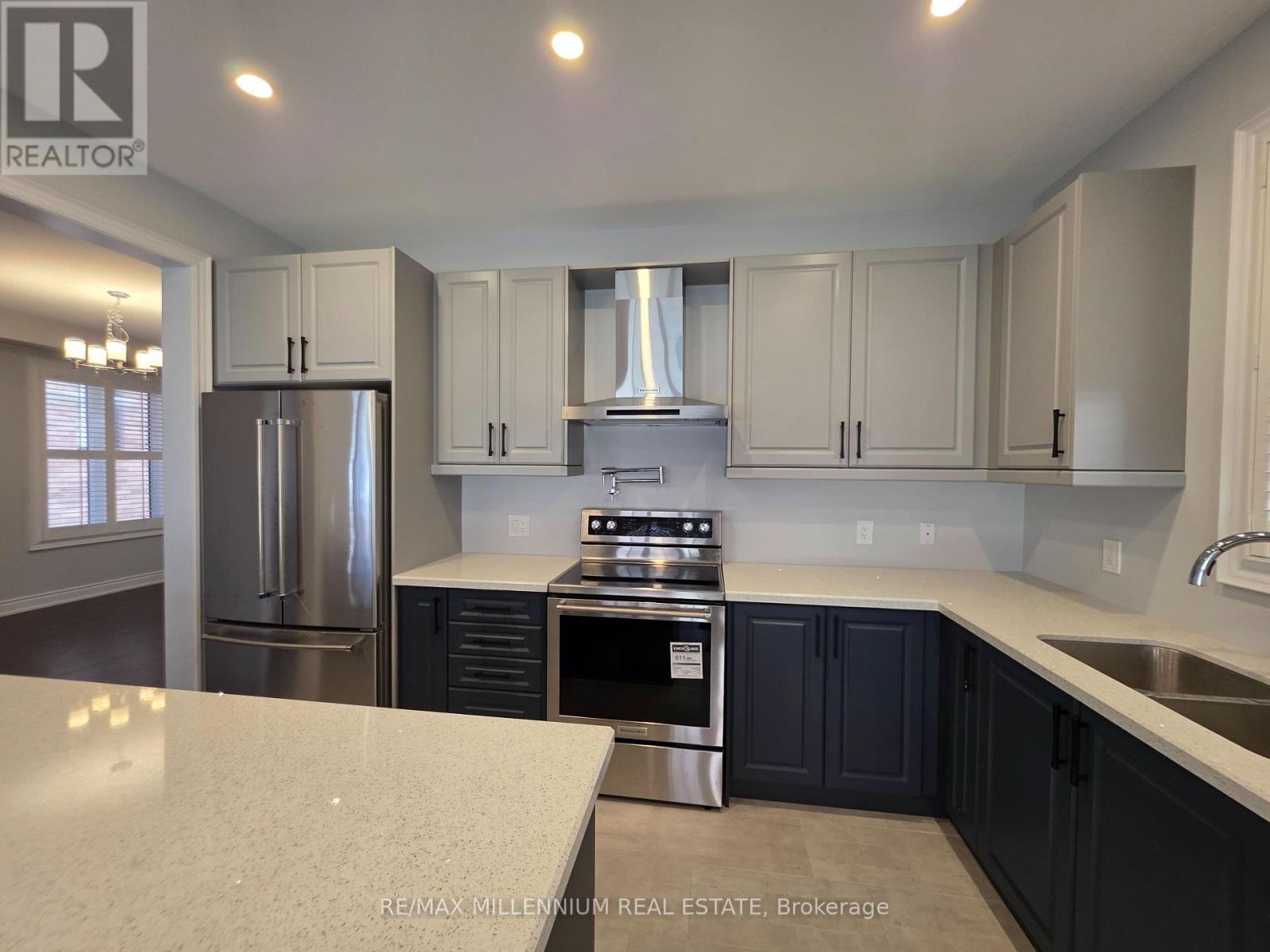 87 Bearberry Road E, Springwater, Ontario  L9X 2C9 - Photo 10 - S13820736