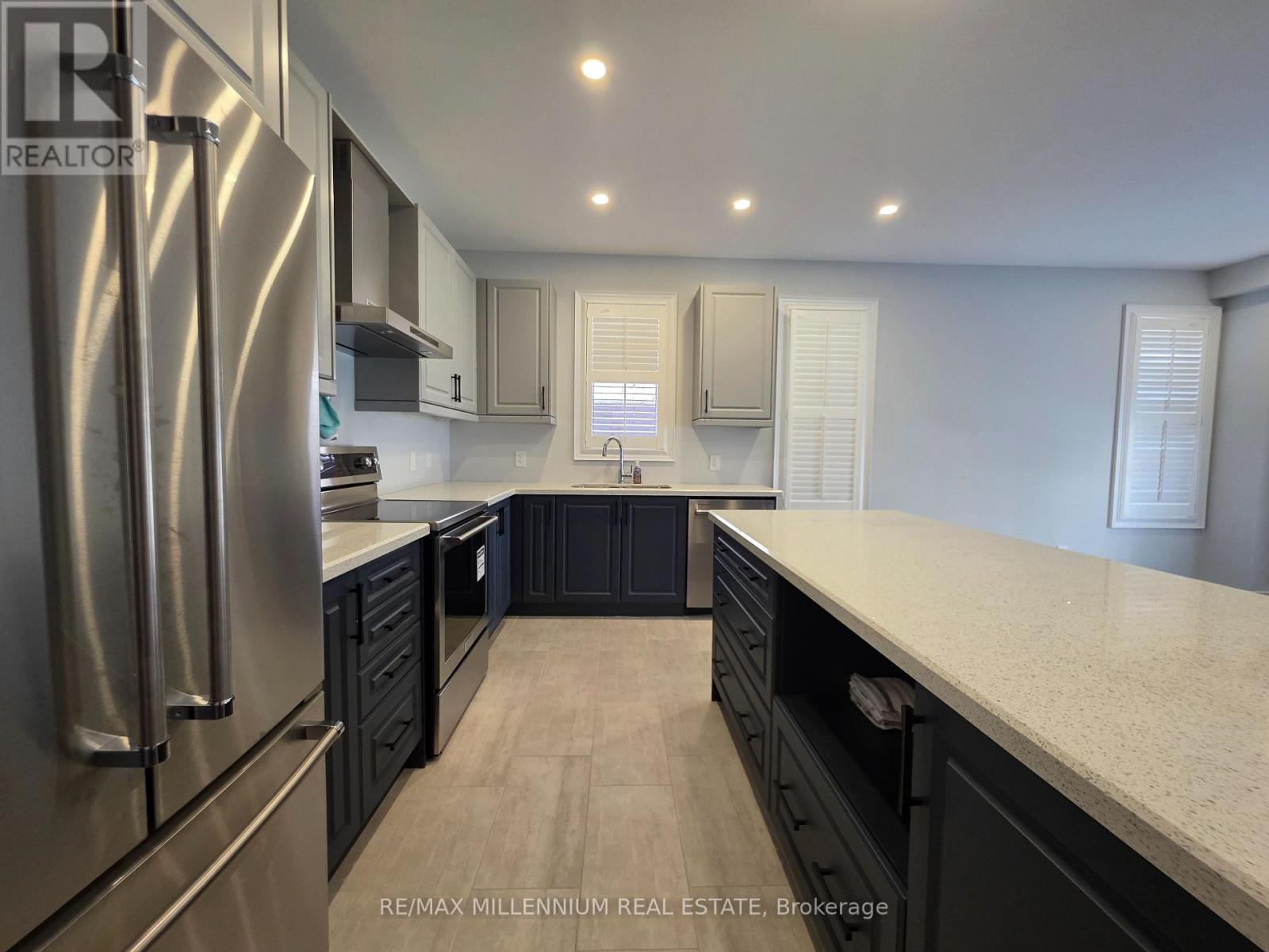 87 Bearberry Road E, Springwater, Ontario  L9X 2C9 - Photo 5 - S13820736